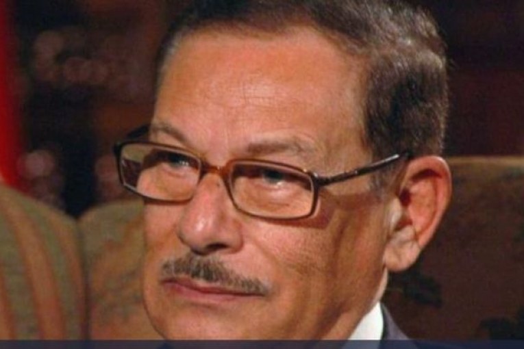 وفاة د.صفوت الشريف رئيس مجلس الشورى المصرى الاسبق
