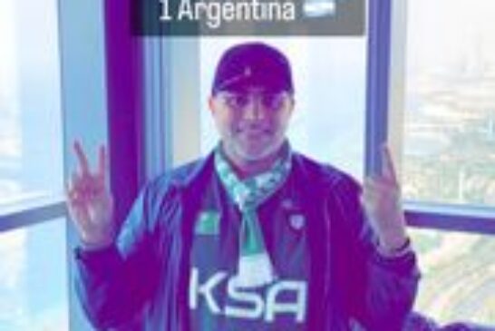 عاطف سندي توقع فوز المنتخب السعودي على منتخب الأرجنتين بنتيجة (٢-١) على وسائل التواصل الاجتماعي