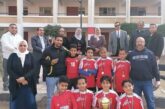 عواطف مهنى مدير إدارة الخليفة و المقطم تكرم الطلاب  الفائزين بمدرسة طارق بن زياد